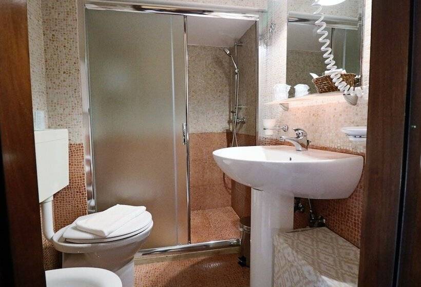 غرفة ديلوكس مطلّة علي الحديقة, Dimora Relais Excelsa