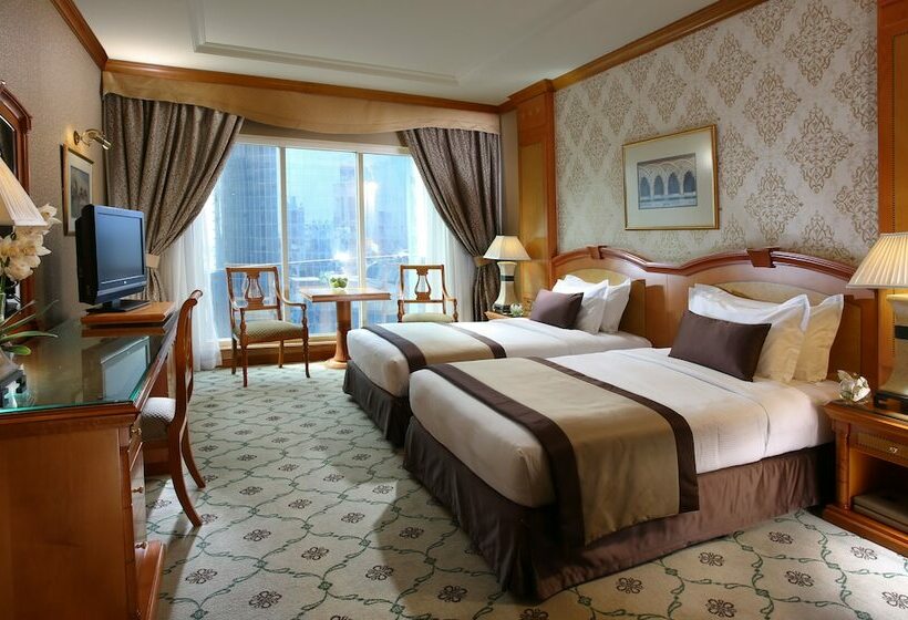 Номер Deluxe, Knight Castle Hotel   Formerly Known As Carlton Palace