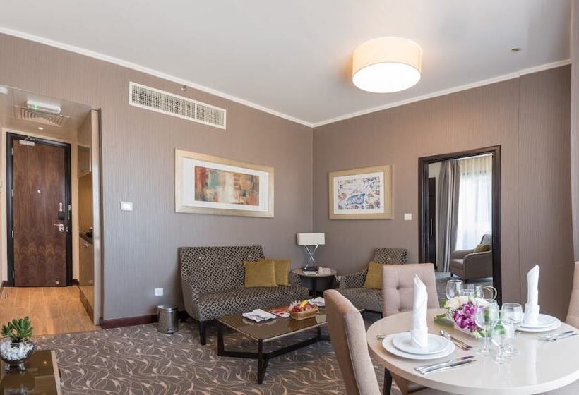 Suite Deluxe, Hawthorn Extended Stay By Wyndham Abu Dhabi City Center