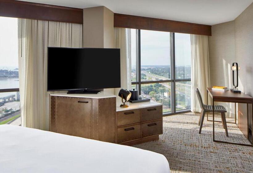 Стандартный Номер Кровать Кинг, Renaissance Mobile Riverview Plaza