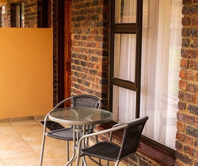 Номер Deluxe, New Haven Guest House  Ltd