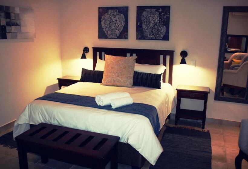 Номер Deluxe, New Haven Guest House  Ltd