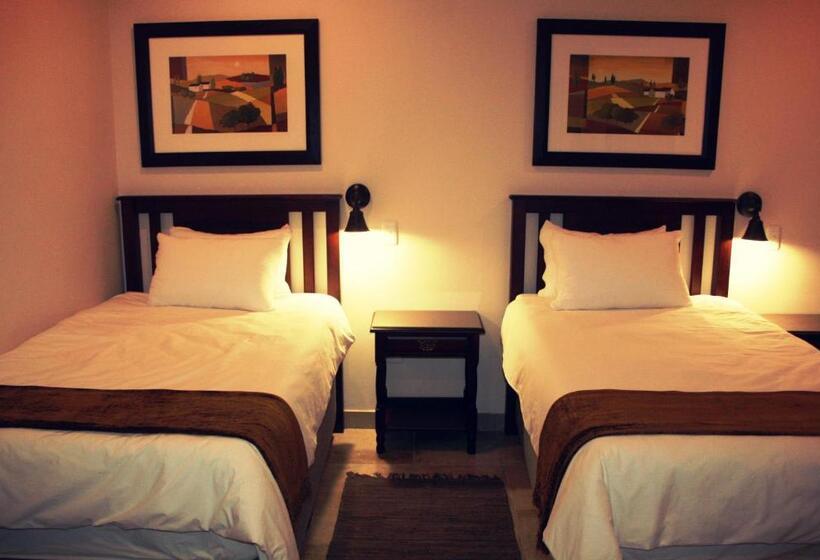 Номер Стандарт, New Haven Guest House  Ltd