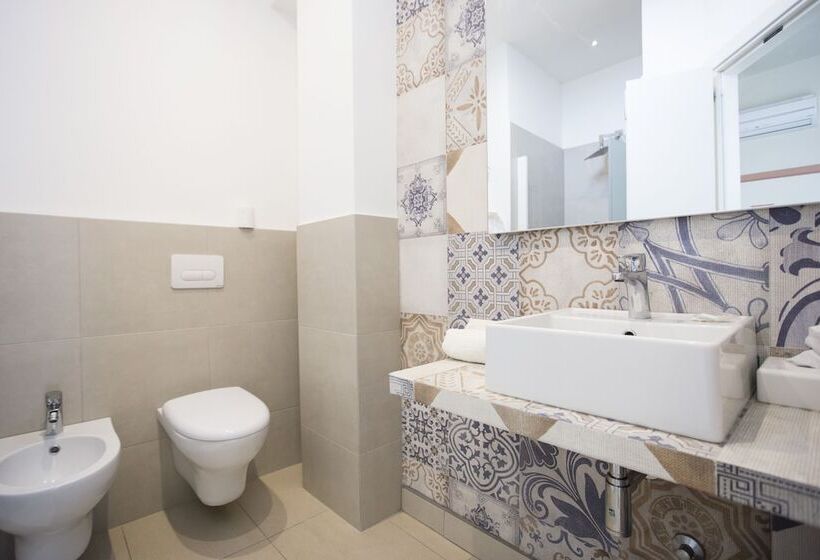 Номер Стандарт Трехместный, Boutique & Spa Sirena