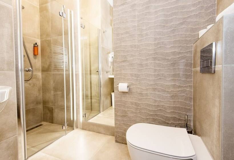 سوییت لوکس, Seapark Hotel Wellness & Spa