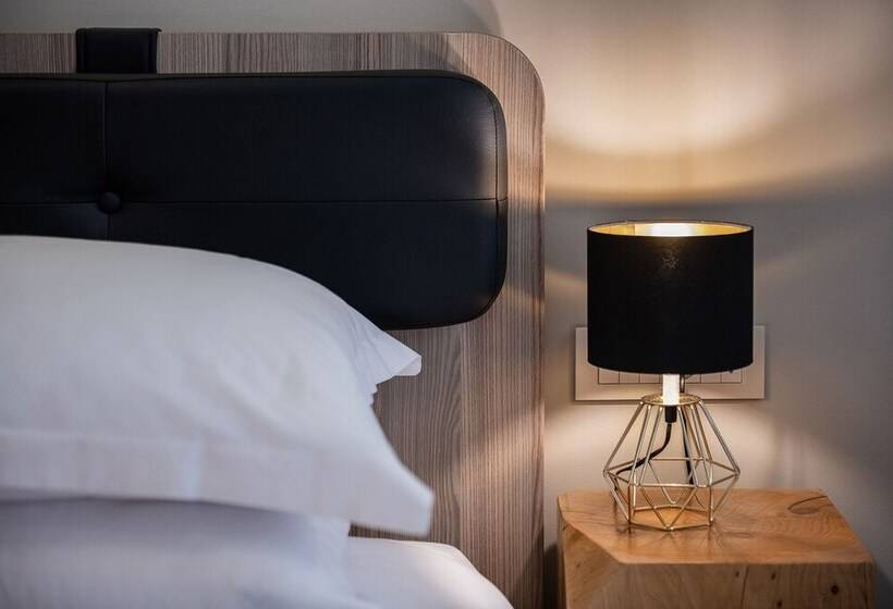 غرفة ديلوكس مزودة بشرفة, Viaggio Elegant Rooms