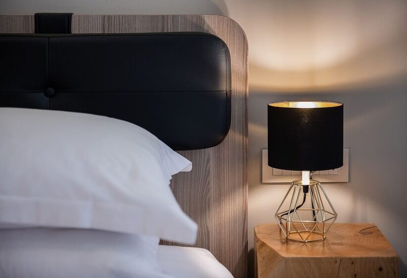 غرفة ديلوكس مزودة بشرفة, Viaggio Elegant Rooms
