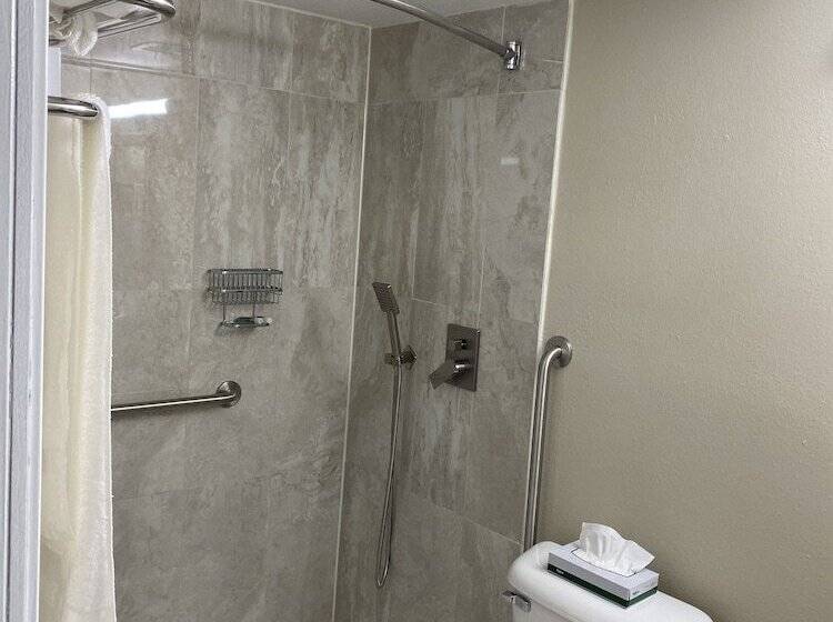 デラックススイート, Days Inn And Suites By Wyndham Hammond In