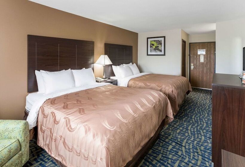 Номер Стандарт 2 Двуспальные Кровати, Quality Inn