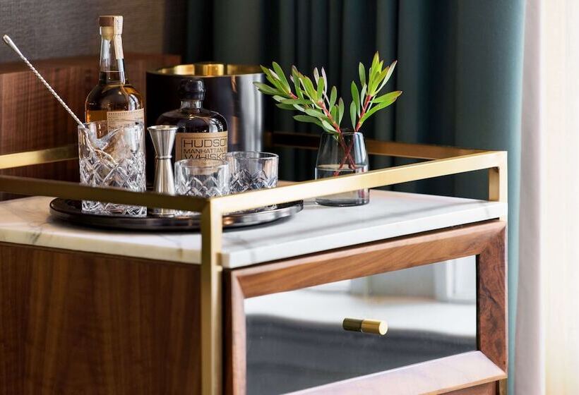 障害者適応デラックスルーム, The Alexis Royal Sonesta Hotel Seattle