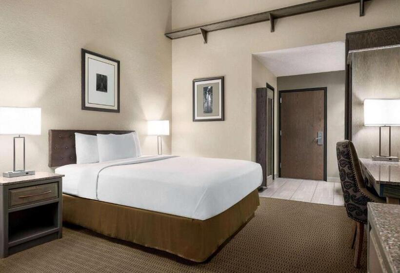 Номер Deluxe Кровать Кинг, Travelodge By Wyndham Coffeyville