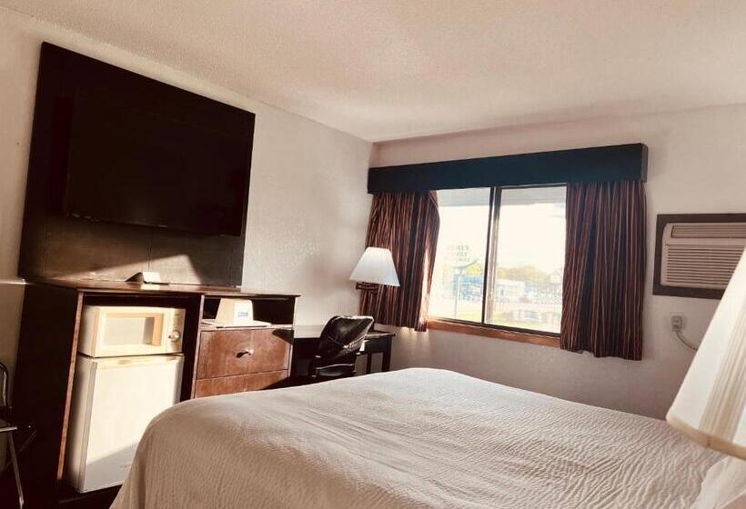 Стандартный Номер Кровать Кинг, Travelodge By Wyndham Valleyfair Shakopee
