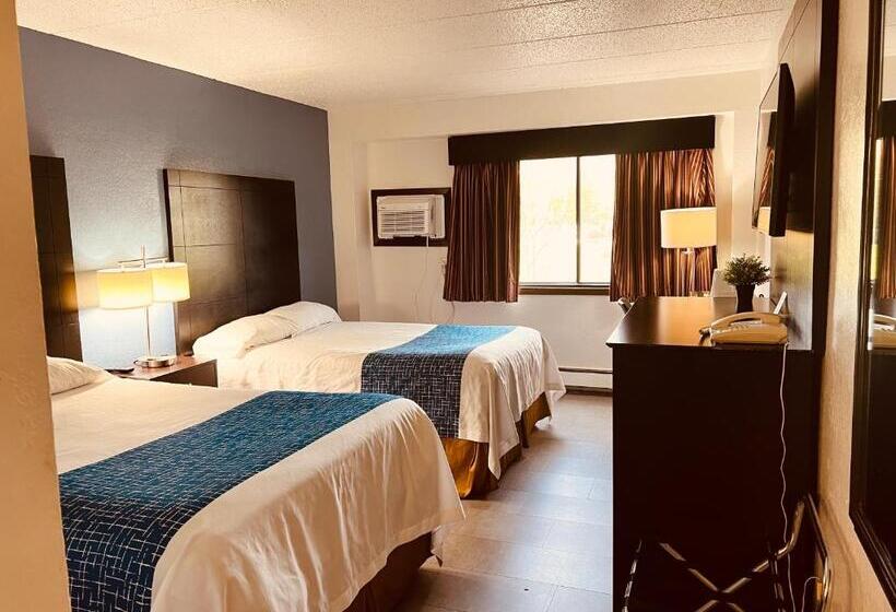 Номер Стандарт 2 Двуспальные Кровати, Travelodge By Wyndham Valleyfair Shakopee