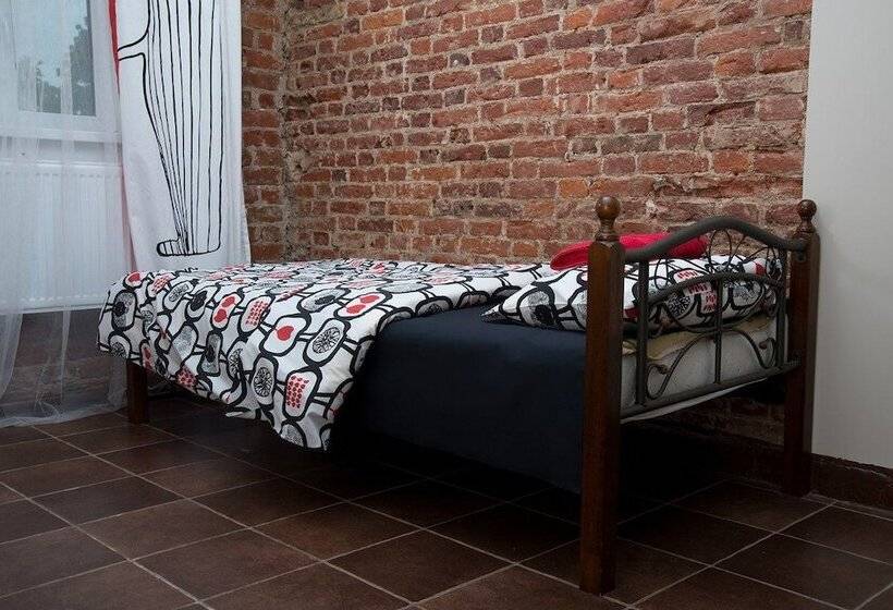 Quarto Estandar, Kino Hostel On Viborgskaya