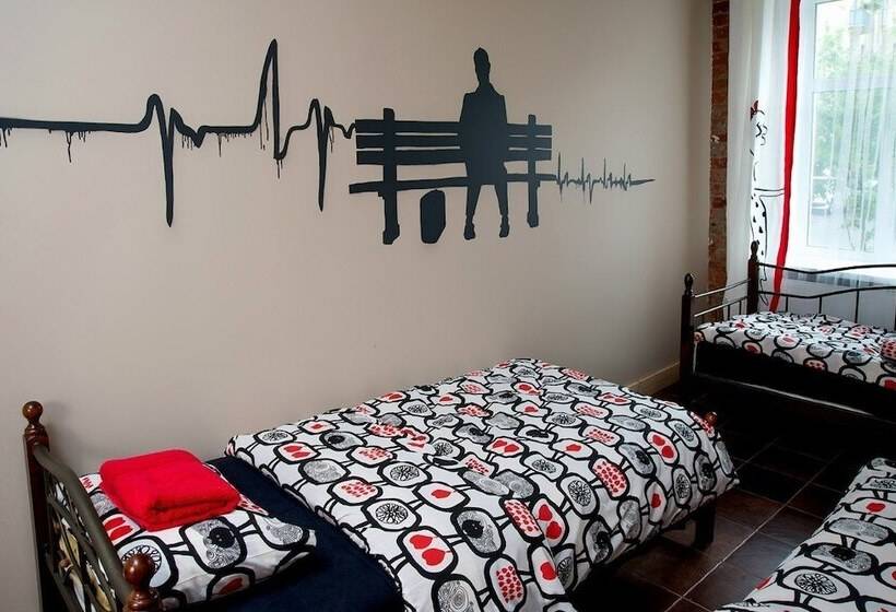Quarto Triplo Economy, Kino Hostel On Viborgskaya