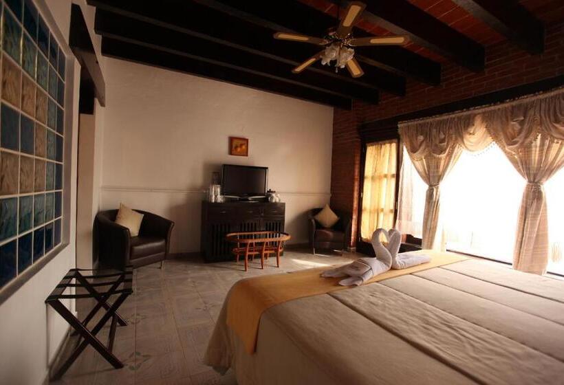 주니어 스위트, La Capilla Hotel Boutique