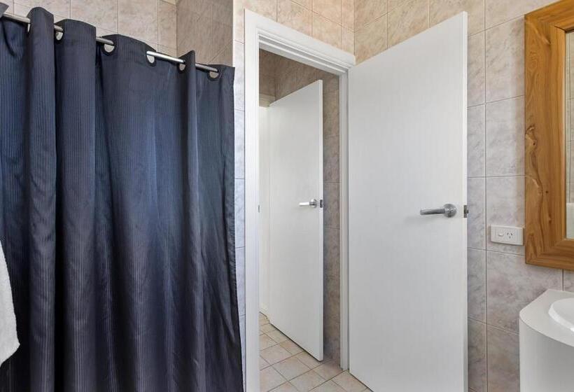 Студия Стандарт Кровать Куин, Coast Motel And Apartments