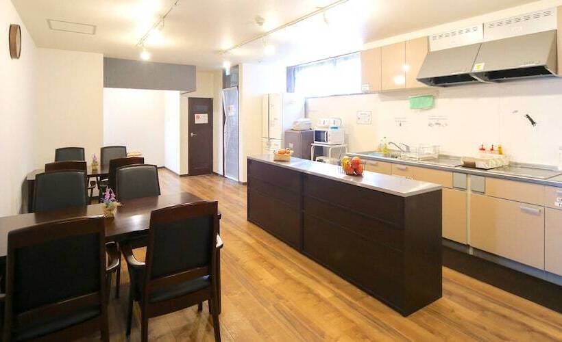 Четырехместный Номер Стандарт, Air Hostel Lcc