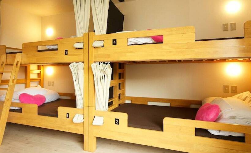Номер Стандарт, Air Hostel Lcc