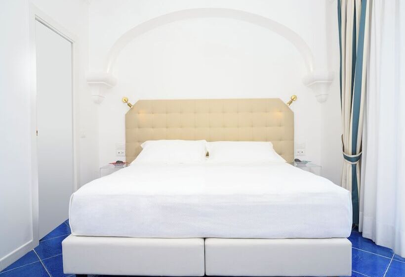 Quarto Estandar, La Casa Di Paolo Casa Di Charme
