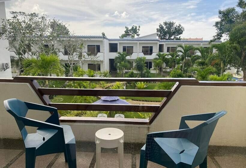 Номер Deluxe, The Story Resort Bohol