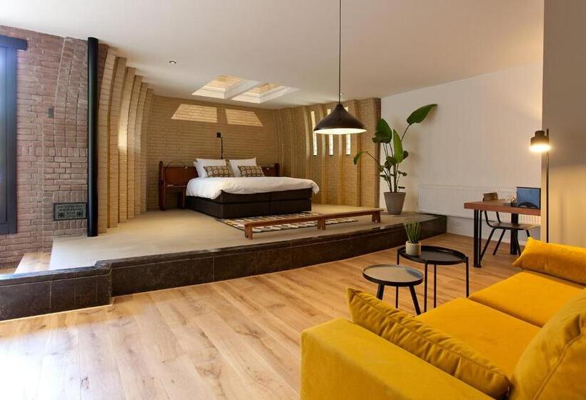 스위트 킹사이즈 침대, B&b De Kerk