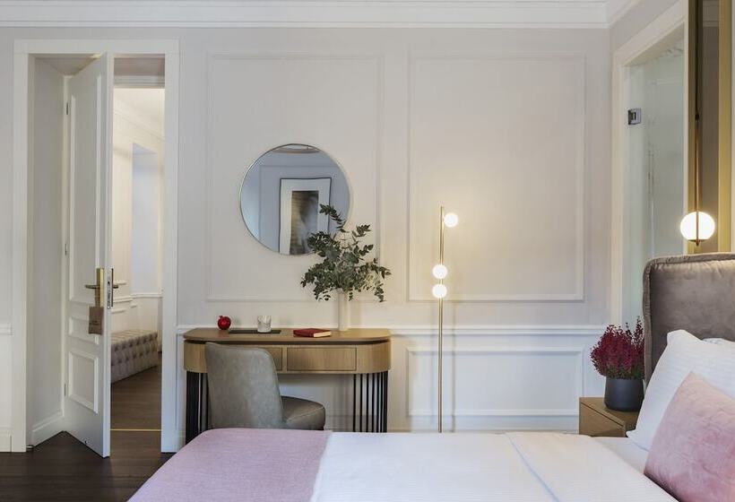 可观景的套房, A77 Suites, Small Luxury Hotels Of The World