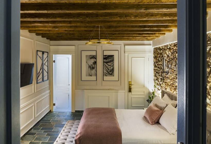 套房, A77 Suites, Small Luxury Hotels Of The World