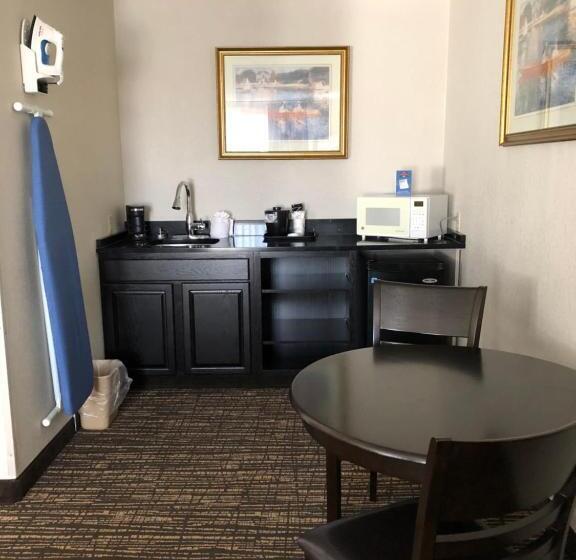 Студио Стандарт Кровать Кинг, Baymont By Wyndham Washington