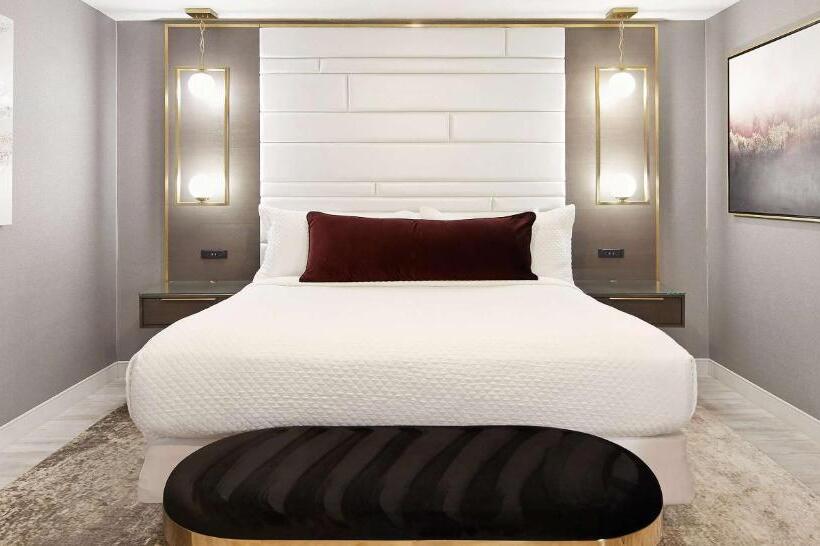 Люкс Deluxe Кровать Кинг, Best Western Plus Abbey Inn