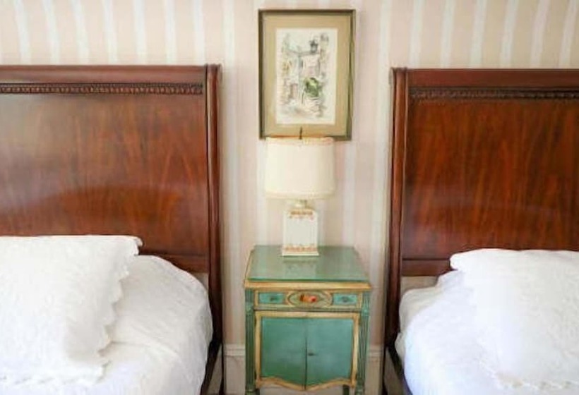 Номер Стандарт, The Belmont Inn