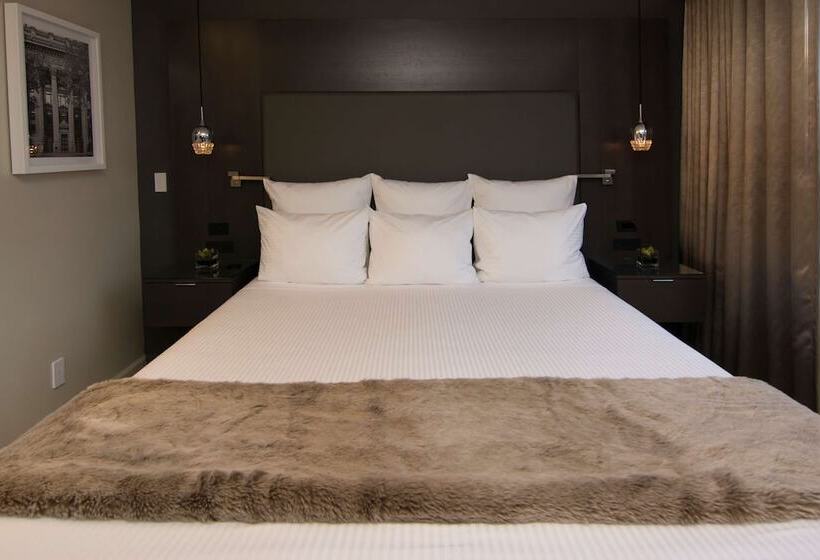 带大床的标准间, The Benson Portland, Curio Collection By Hilton