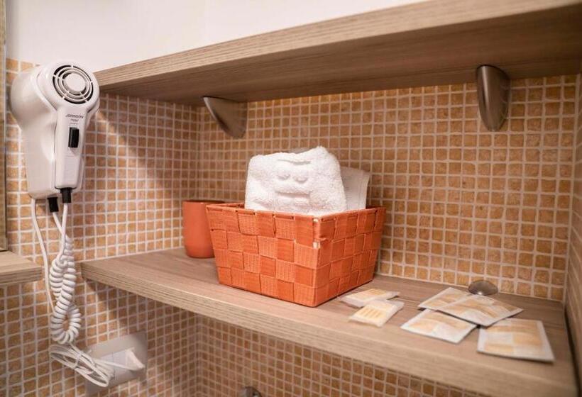 Четырехместный Номер Стандарт, B&b La Rosa Dei Venti