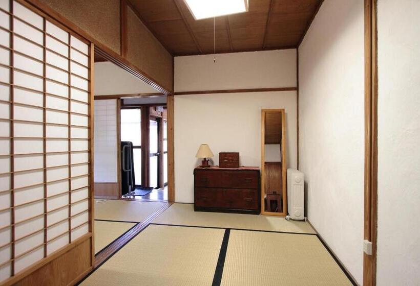 Номер Стандарт, Little Bird Inn 旧minato Guesthouse