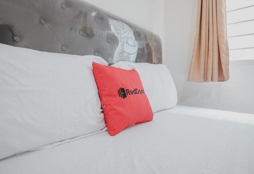 Номер Стандарт, Reddoorz Syariah Near Pahoman Stadium Lampung