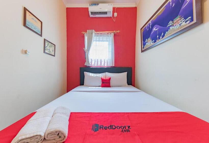 Номер Стандарт, Reddoorz Syariah At Sudirman Street Garut