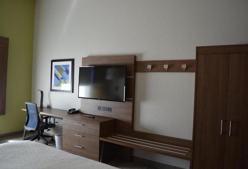 Номер Стандарт Кровать Кинг Адаптированный для Инвалидов, Holiday Inn Express & Suites   Liberal, An Ihg