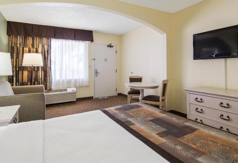 Номер Стандарт Вид на Бассейн, Best Western Gateway To The Keys   Florida City, Homestead, Everglades