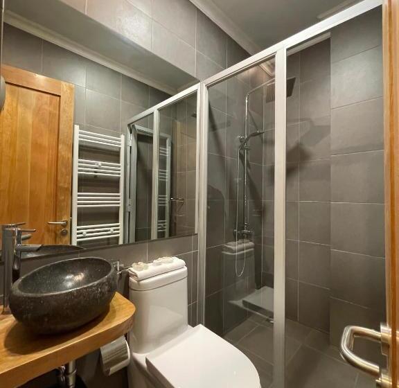 スーペリアスタジオ, Hostal Boutique Puerta Roja