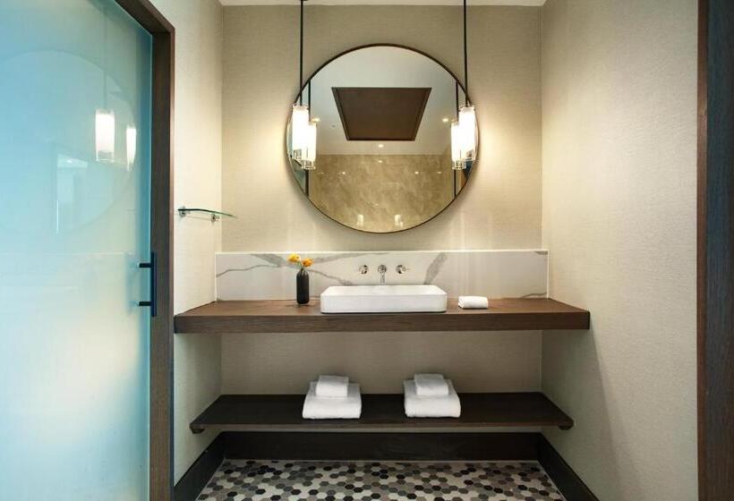 חדר דלוקס עם מיטת קינג, Kimpton Hotel Arras