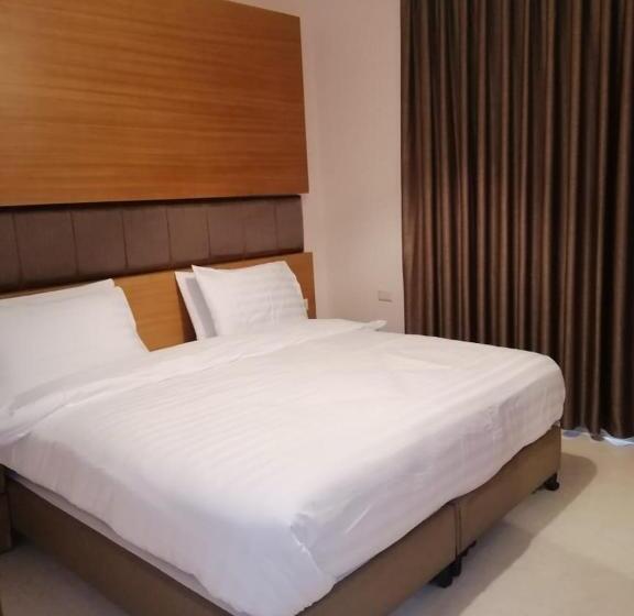 اتاق لوکس, Big Ben Hotel Suites