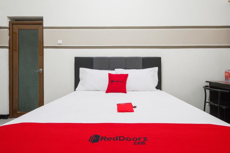 Номер Стандарт, Reddoorz Syariah Near Marvel City Mall 2