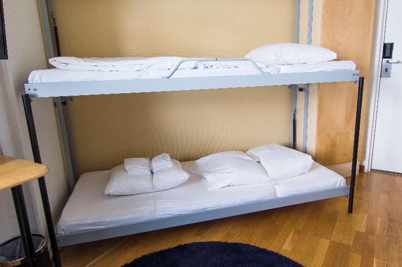 Номер Стандарт, Reddoorz Syariah Near Marvel City Mall 2