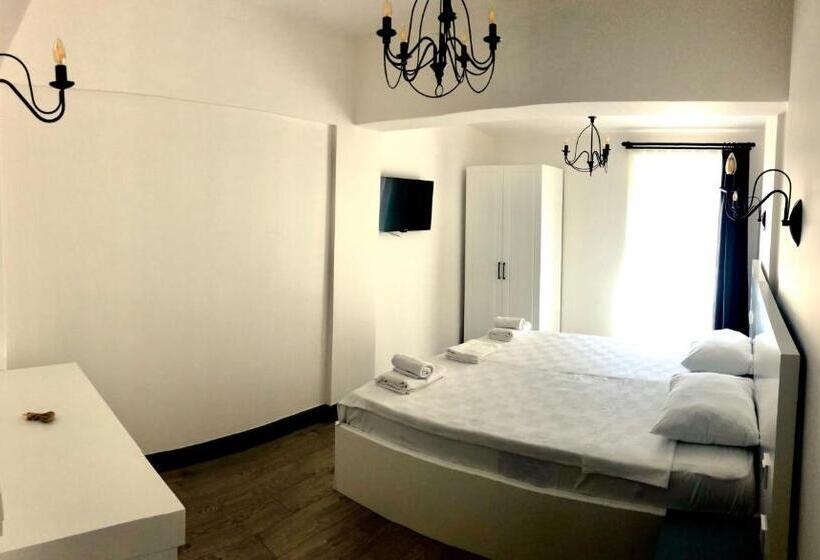 اتاق استاندارد, Victoria Hotel And Lounge