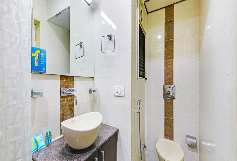 Номер Deluxe, Fabexpress B Zone   Nr Valluvar Kottam Monument & Us Visa Biometrics Center And Us Consulate