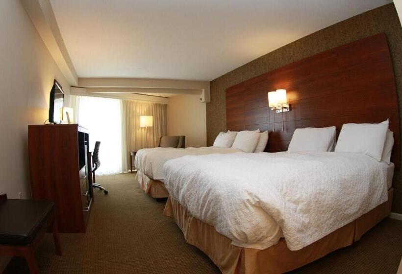 Номер Стандарт, Budget Host Inn & Suites