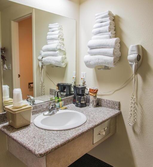 اتاق استاندارد با تخت بزرگ, Cedars Inn