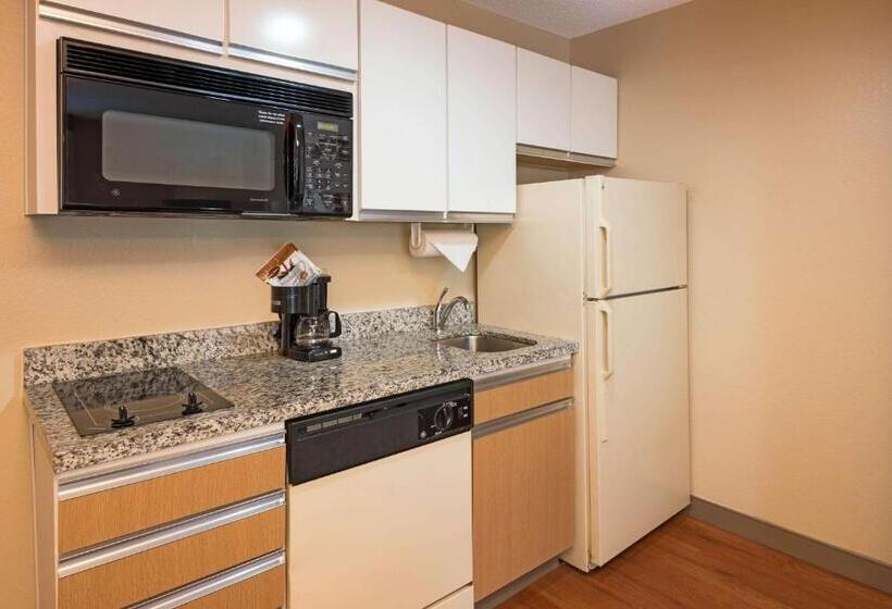 장애인을 위한 스탠다드 룸, Mainstay Suites Orlando Altamonte Springs