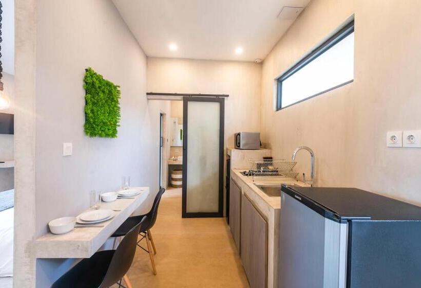Студио Стандарт с Балконом, Canggu Dream Studios & Villas