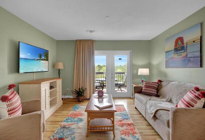 Апартаменты 2 Спальни, Coconut Mallory Resort And Marina